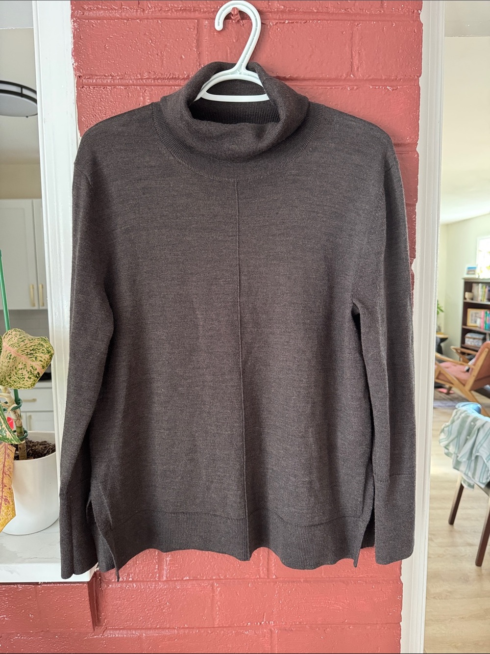 Banana Republic 100% Merino Wool Brown Cowl Turtleneck Sweater Medium